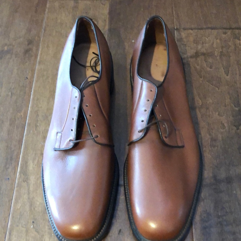 Never worn vintage Allen Edmonds